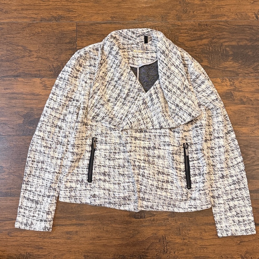 WHBM Drape-Front Boucle Jacket size medium (P4)